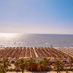 Hotel Vm & 5*
