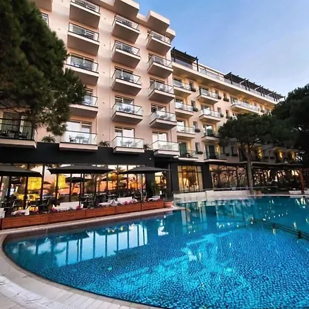 Vm & Hotel