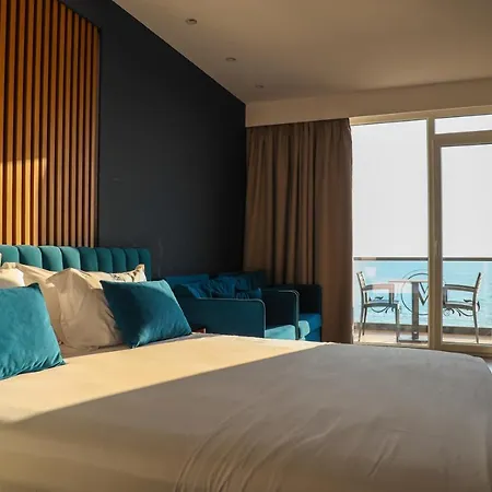 Vm & Hotel