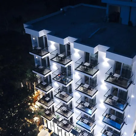 Vm & 5* Golem (Tirana)