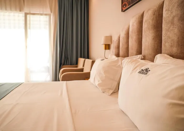 Vm & Otel Golem (Tirana)